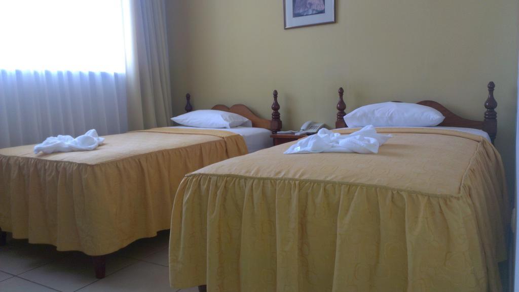 Hotel Cabana Quinta Puerto Maldonado Quarto foto