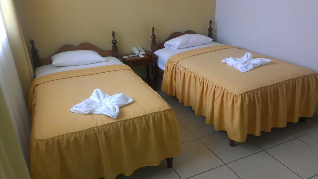 Hotel Cabana Quinta Puerto Maldonado Quarto foto